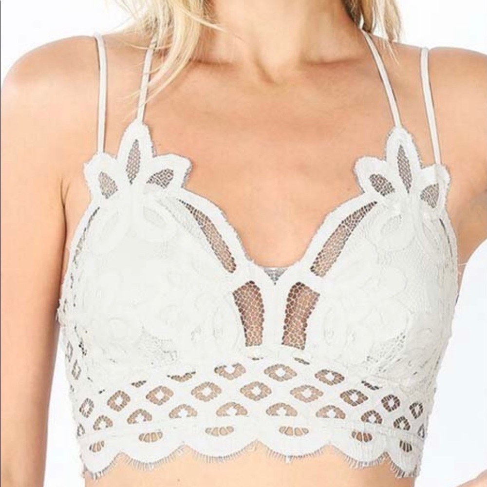 COPY - CROCHET LACE BRALETTE